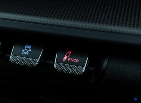 Porsche 911 Carrera 4 GTS (992) 24