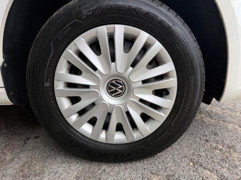 Volkswagen Caddy C20 TDI TRENDLINE 18