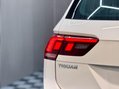 Volkswagen Tiguan 2.0 TDI SE Navigation 4Motion Euro 6 (s/s) 5dr 33