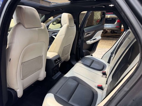 Jaguar F-Pace 3.0 F-PACE V6 S AWD D Auto 4WD 5dr 67