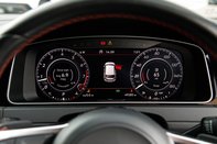 Volkswagen Golf GTI PERFORMANCE TSI DSG 16