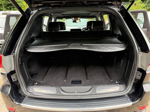 Jeep Grand Cherokee 3.0 V6 CRD Overland SUV 5dr Diesel Auto 4WD Euro 6 (247 bhp) 59