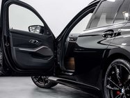 BMW 3 Series 3.0 M340d MHT Touring 5dr Diesel Hybrid Auto xDrive Euro 6 (s/s) (340 ps) 6