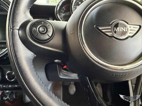 Mini Hatch 2.0 Cooper S Euro 6 (s/s) 3dr 51