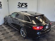 Audi RS4 4.2 FSI V8 Estate 5dr Petrol S Tronic quattro Euro 5 (450 ps) 45