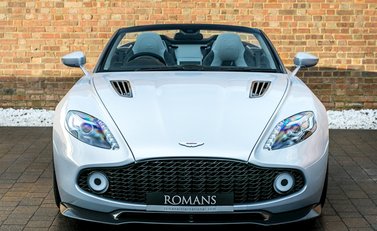 Aston Martin Zagato Vanquish Volante 6