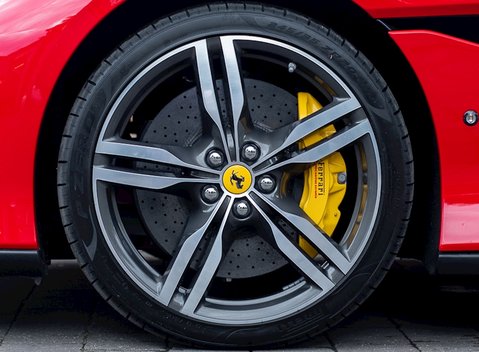 Ferrari Portofino 12