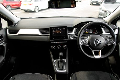 Renault Captur TECHNO E-TECH