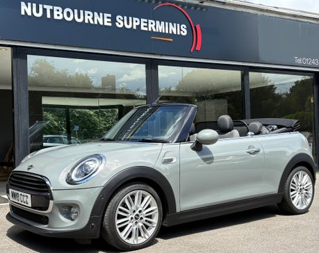 Mini Convertible Cooper 1.5 Petrol Manual Chili + PARKING ASSISTANT + VISIBILITY PACK 1