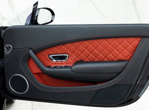 Bentley Continental GT V8 S Convertible 21
