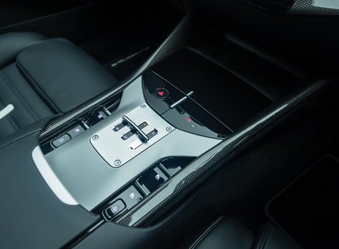 Ferrari Purosangue 30