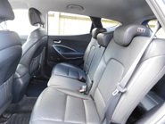 Hyundai SANTA FE 2.2 CRDI PREMIUM BLUE DRIVE 7 SEAT 5dr 19