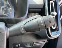 Volvo XC40 1.5 T3 R-Design SUV 5dr Petrol Auto Euro 6 (s/s) (163 ps) 24