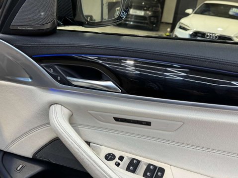 BMW 5 Series 3.0 530d xDrive M Sport Auto 4WD 4dr 62