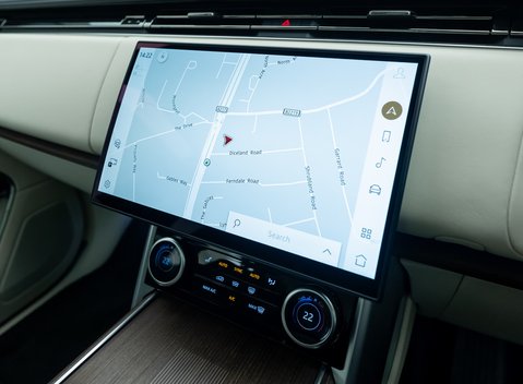 Land Rover Range Rover P510e Autobiography 31