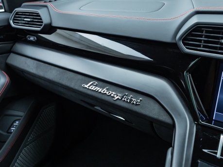 Lamborghini Urus S 