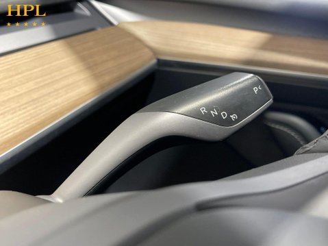 Tesla Model Y (Dual Motor) Long Range SUV 5dr Electric Auto 4WDE (384 bhp) 17