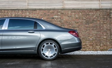 Mercedes-Benz M Class S600 8
