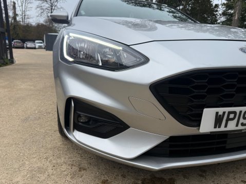 Ford Focus 1.0T EcoBoost ST-Line Hatchback 5dr Petrol Manual Euro 6 (s/s) (125 ps) 24