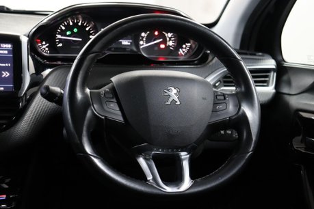 Peugeot 208 S/S TECH EDITION 45