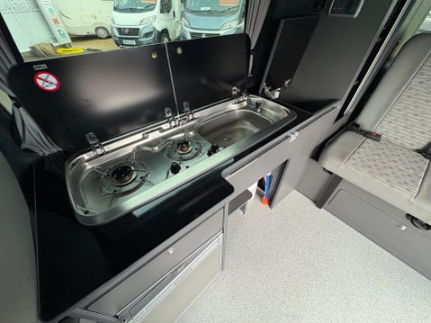 Volkswagen Transporter T32 TDI 23