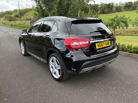 Mercedes-Benz GLA Class GLA 220 D 4MATIC AMG LINE 9