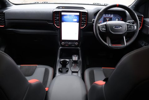 Ford Ranger 2025 BRAND NEW 3.0 V6 RAPTOR OVER 9K SEEKER STYLING ADDED LOOKS STUNNING 29