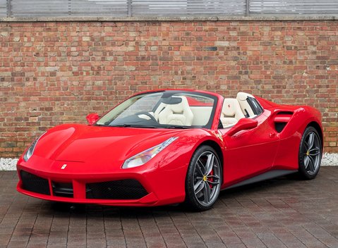 Ferrari 488 Spider 6