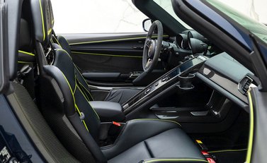 Porsche 918 Spyder 14