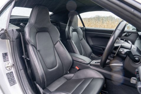 Porsche 911 992 Carrera 4S PDK Convertible 12