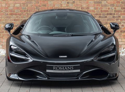 McLaren 720S 4