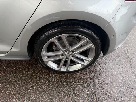 Volkswagen Golf 2.0 TDI BlueMotion Tech GTD Euro 6 (s/s) 5dr 18