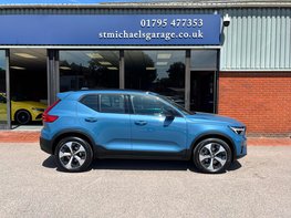 Volvo XC40 2.0 XC40 + B4 MHEV Auto 5dr 10