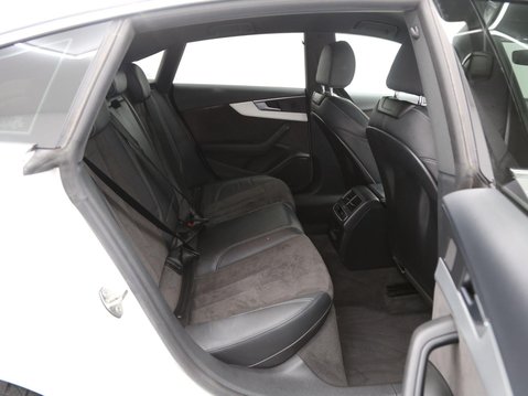 Audi A5 2.0 TFSI 40 S line Sportback S Tronic Euro 6 (s/s) 5dr 25