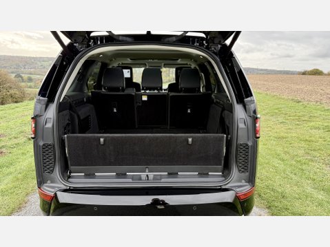 Land Rover Discovery SDV6 HSE LUXURY 36