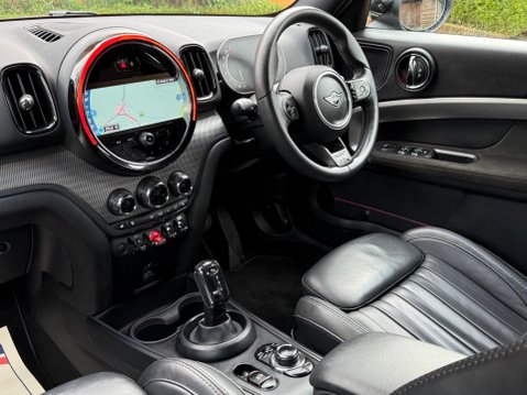 Mini Countryman COOPER EXCLUSIVE