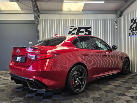Alfa Romeo Giulia 2.9 V6 Bi-Turbo Quadrifoglio Saloon 4dr Petrol Auto Euro 6 (s/s) (510 ps) 32