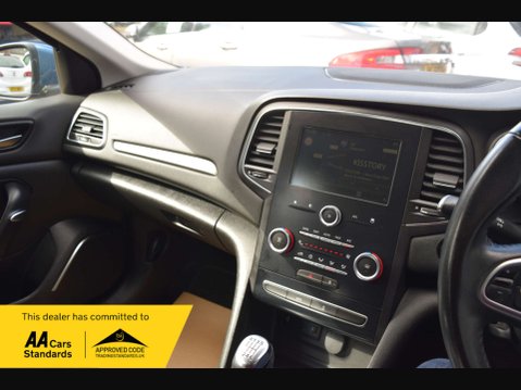Renault Megane 1.5 Megane Dynamique Nav dCi 5dr 55
