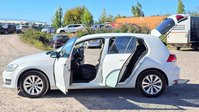 Volkswagen Golf 1.2 TSI BlueMotion Tech S Hatchback 5dr Petrol DSG Euro 5 (s/s) (105 ps) 12