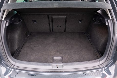 Volkswagen Golf 2.0 Golf Match TDI 5dr 37