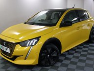 Peugeot e-208 GT PREMIUM 21