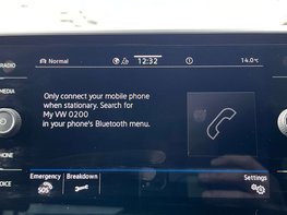 Volkswagen T-Roc 1.5 T-Roc R-Line TSI Semi-Auto 5dr 38