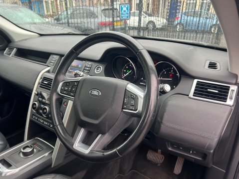 Land Rover Discovery Sport 2.0 TD4 HSE Auto 4WD Euro 6 (s/s) 5dr 17