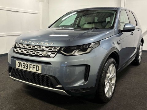 Land Rover Discovery Sport HSE MHEV 1