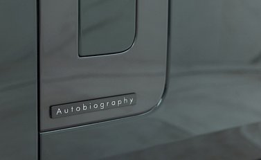 Land Rover Range Rover P400 Autobiography LWB 7 Seater 24