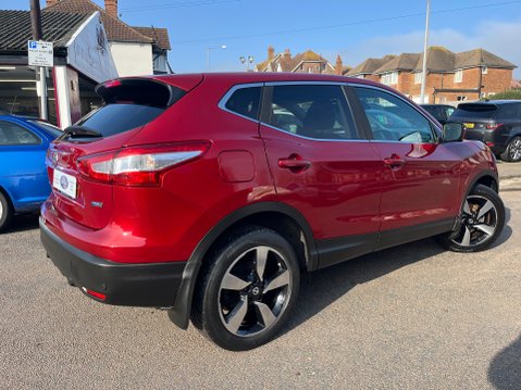 Nissan Qashqai 1.5 DCI N-TEC 2