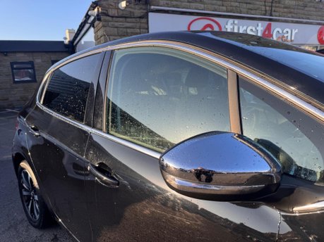 Peugeot 208 S/S TECH EDITION 10