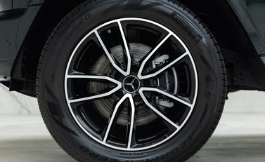 Mercedes-Benz G Class G400d AMG LINE PREMIUM PLUS 24