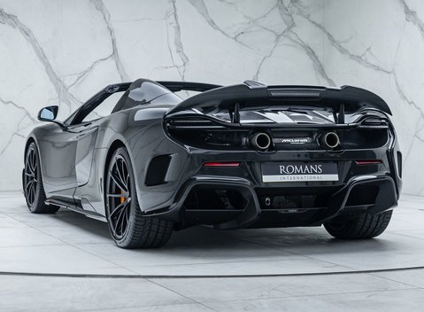 McLaren 675LT Spider MSO Carbon Series 10