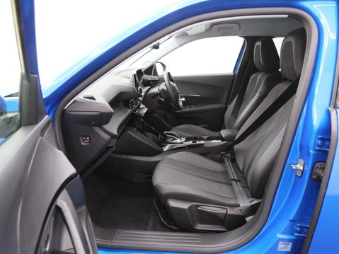 Peugeot e-2008 50kWh Allure Auto 5dr 23